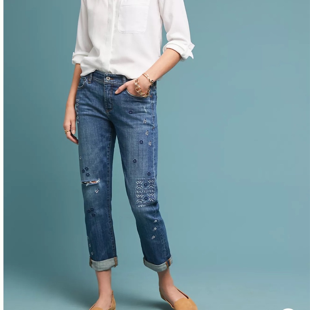 Anthropologie Pilcro Embroidered Mid-rise Slim Boyfriend Jeans